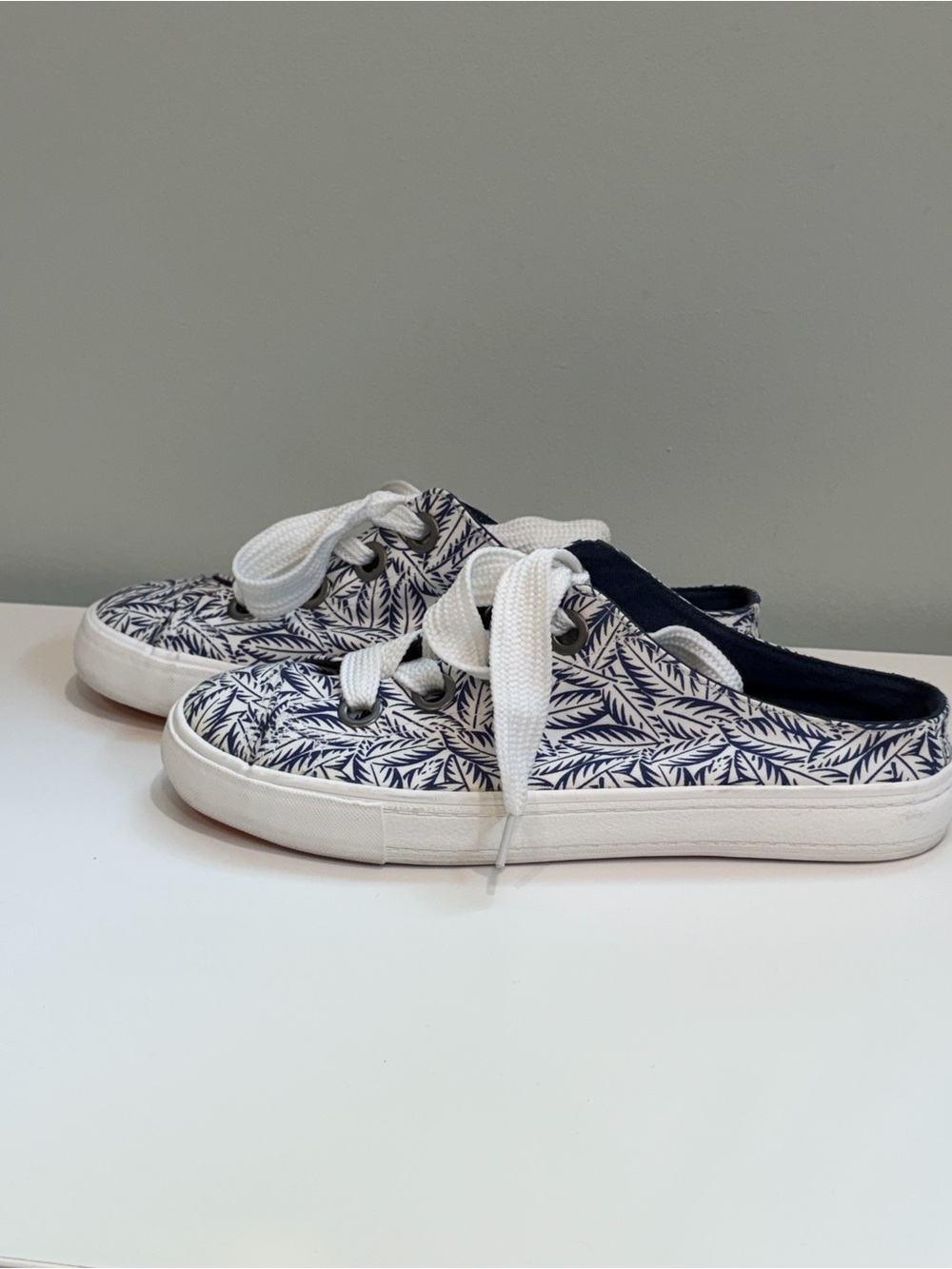 Rocket Dog Mule Sneakers Womens 8.5 Slip On Comfort Coastal Tropical Shoes - Picture 5 of 10